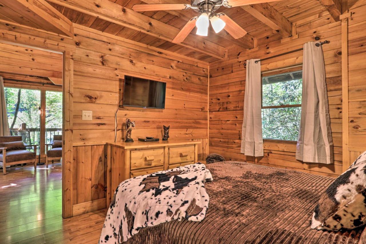 Cabin With Hot Tub And Deck, 3 Mi To Pigeon Forge Sevierville Eksteriør billede